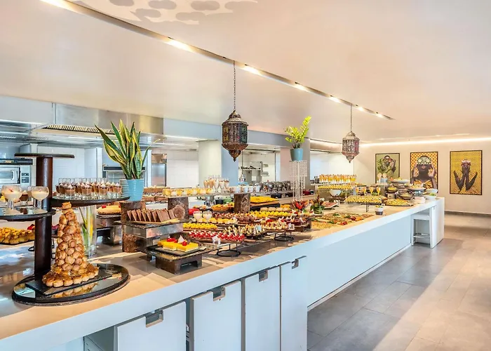 Dog friendly hotels Pullman Abidjan